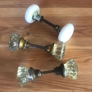 Vintage Glass and Porcelain Door Knob Set antique